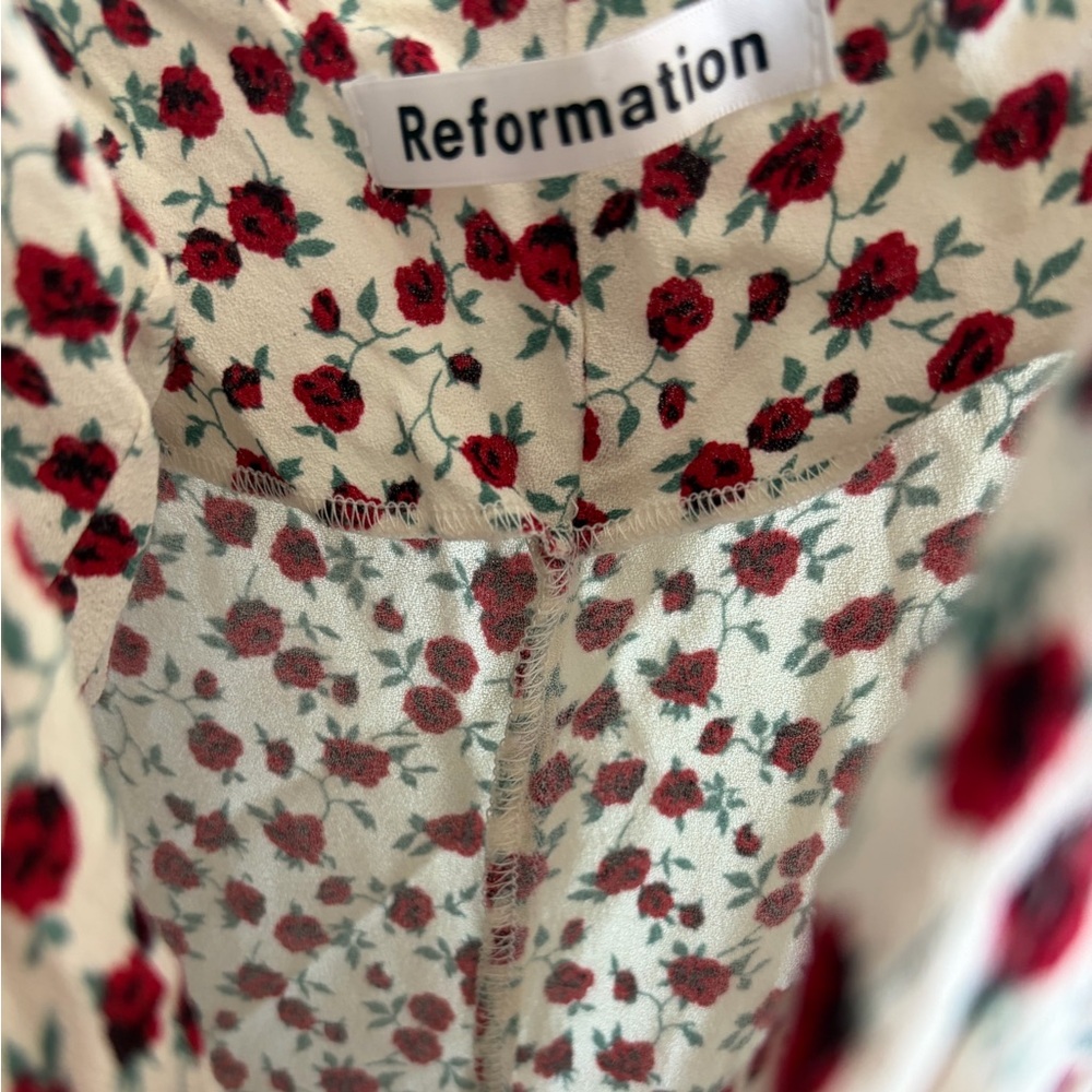 ReformationCrimini Dress is a midi-length slip dress - Picture 4 of 5